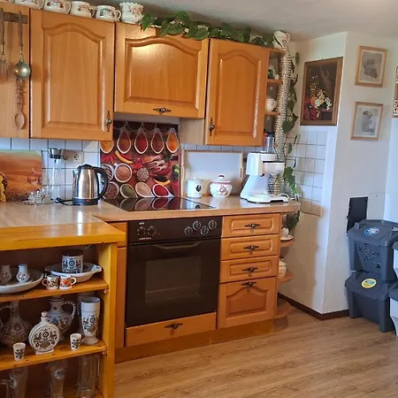 Hengeler's Hof Homestay *